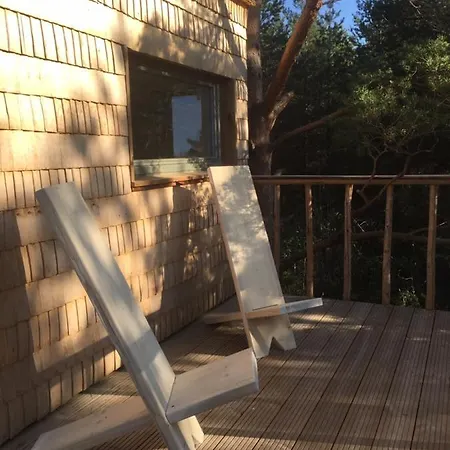 Ueuegumetsa Treehouse Villa Kallaste  Exterior photo